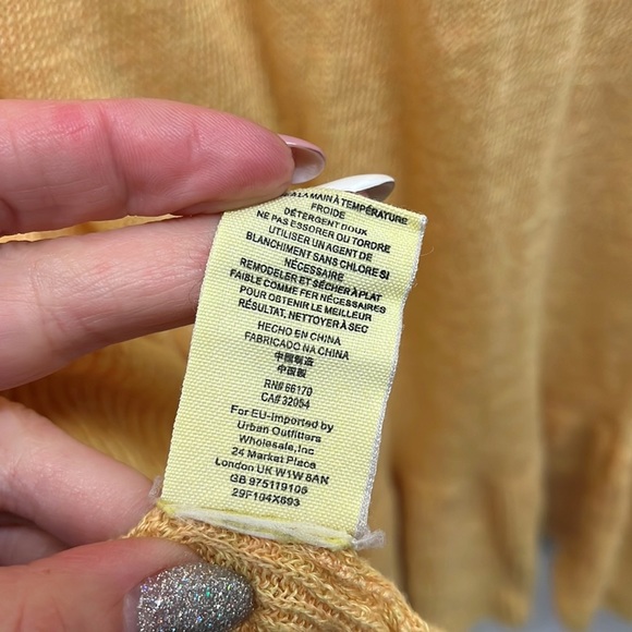 Free People Lightweight Sheer Linen Ruffle Bottom Sweater XS - Picture 6 of 6